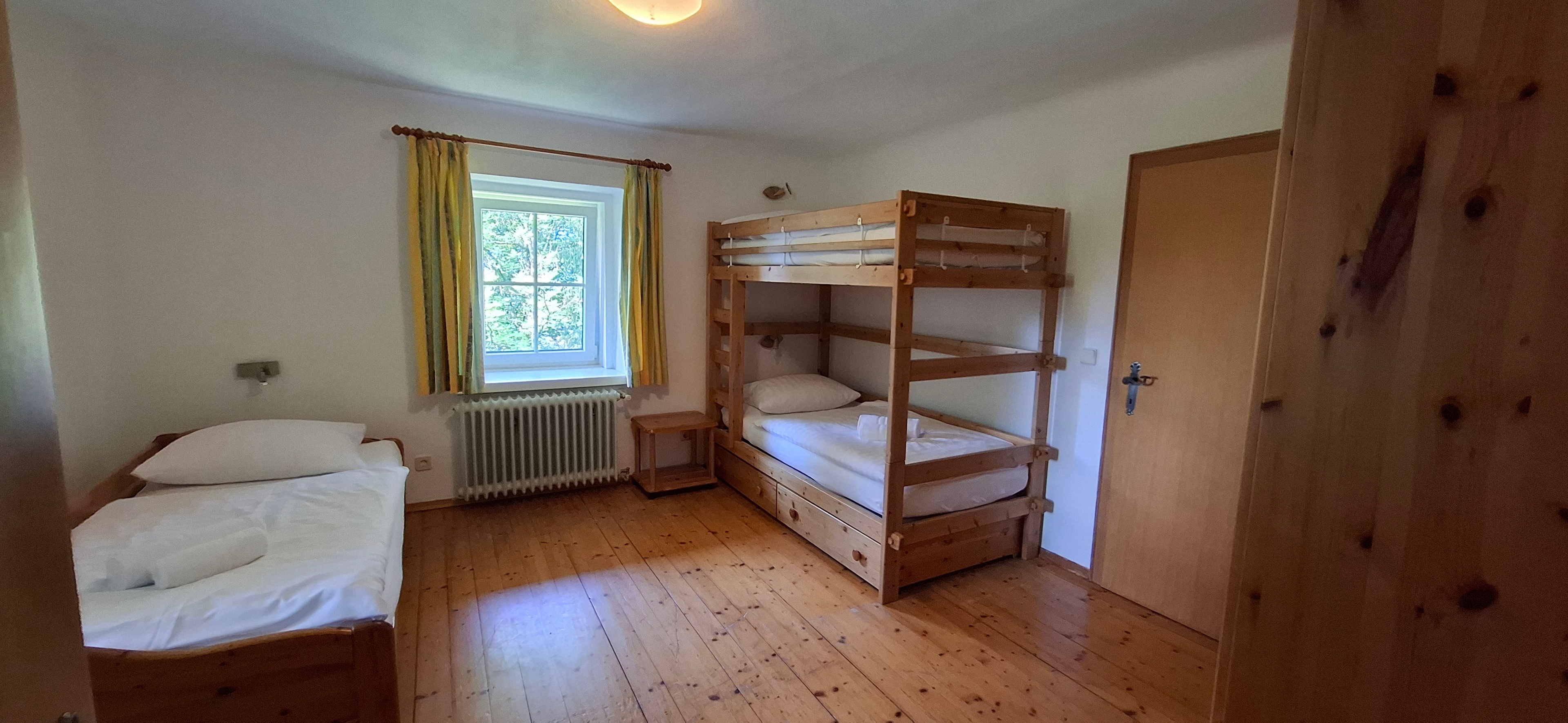 Dreibettzimmer